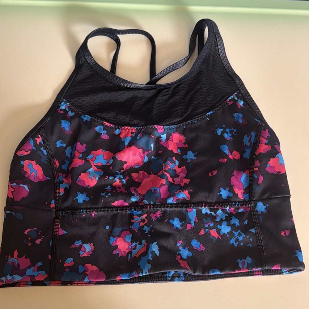 Lululemon sz 6 sports bra
